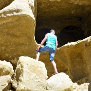 Sehenswürdigkeiten Kreta Santorin Höhlen am Strand von Matala