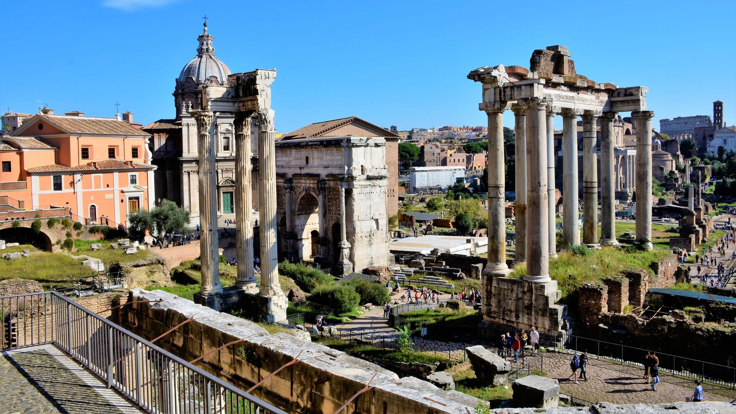 Der erste Blick auf das Forum Romanum