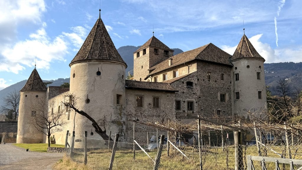 Sehenswürdigkeiten Bozen Schloos Maretsch Sehenswürdigkeiten Bozen Schloos Maretsch
